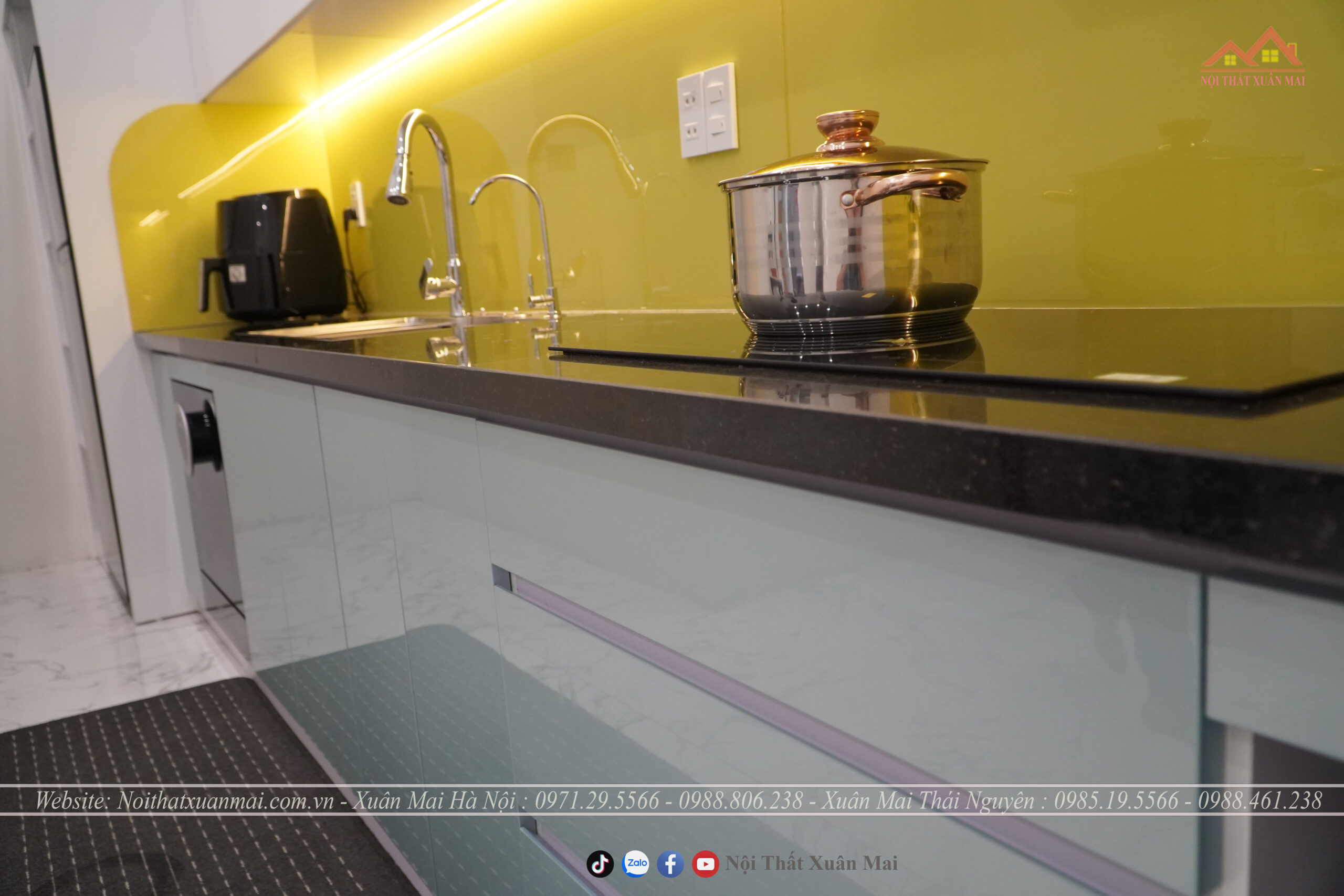 Bàn giao tủ bếp nhựa Acrylic tại gia đình chị Hương - Bắc Ninh 9