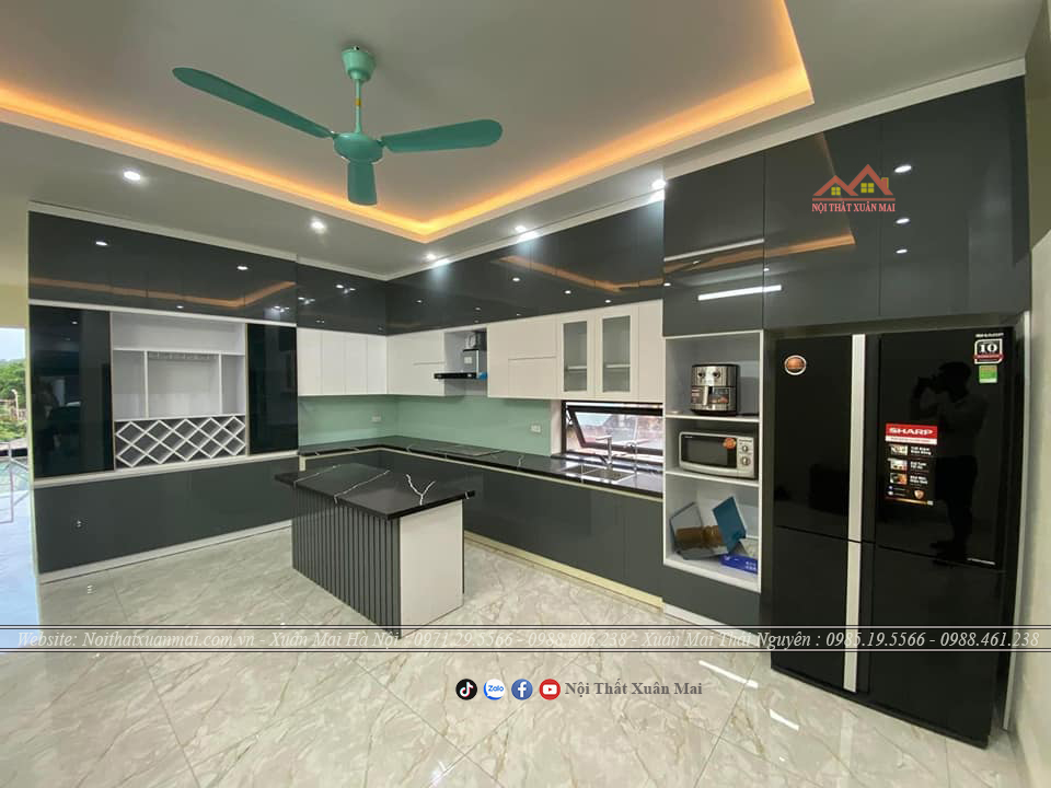 tu bep inox canh nhua acrylic anh quyet dong anh